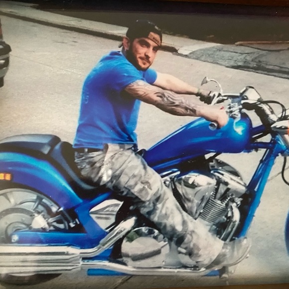 RAE DUNN MERCHANDISE - Picture 7 of 15